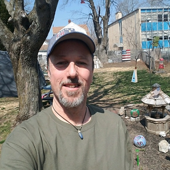 Meet your Posher, Robert - Picture 1 of 1